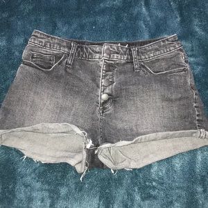 Black Short Shorts!!